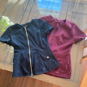 BURGUNDY xs zippered Jaanuu scrub top